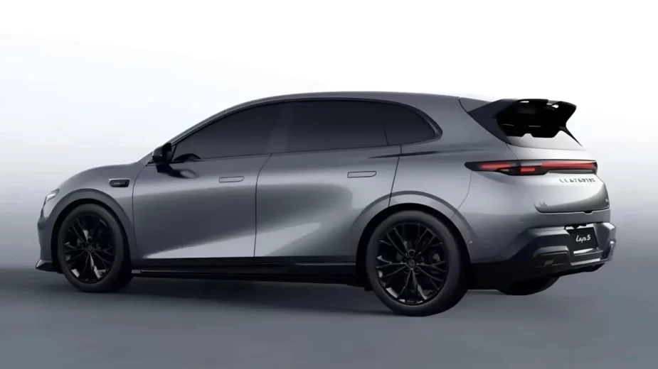 Esta é a versão desportiva do novo familiar da Leapmotor